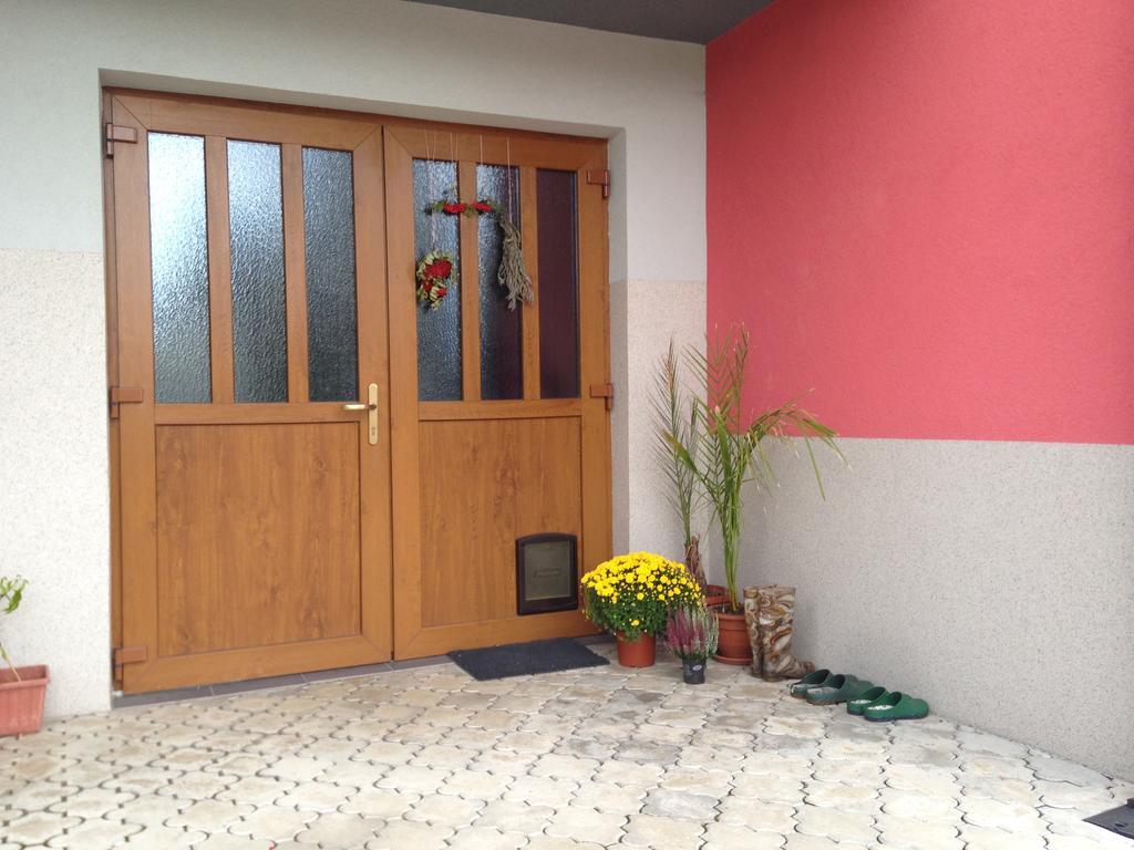 شقة Apartman Kájov المظهر الخارجي الصورة